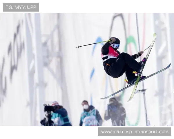 自由式滑雪U型池的花式评分迎来创新期 自由式滑雪U型池的花式评分迎来创新期