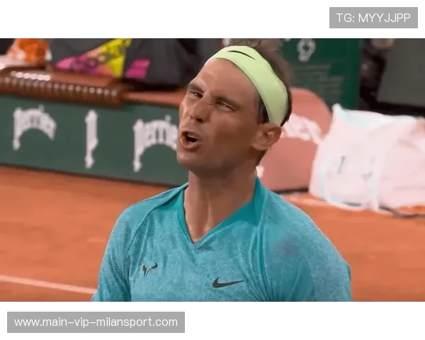 纳达尔连续三局破发太狠了 纳达尔连续三局破发太狠了