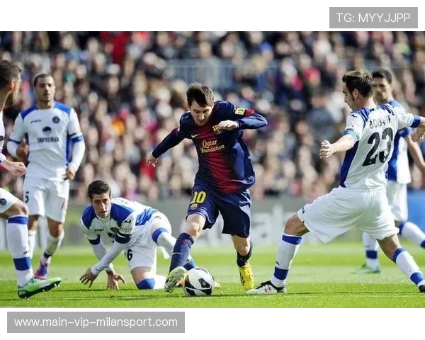 莱比锡红牛计划引进梅西式的盘带与分球结合体 莱比锡红牛计划引进梅西式的盘带与分球结合体